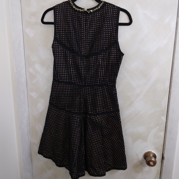 Size 2 BCBGMaxAzria Black and Nude Eyelet Dress Rhinestone Jeweled neckline - Picture 3 of 13